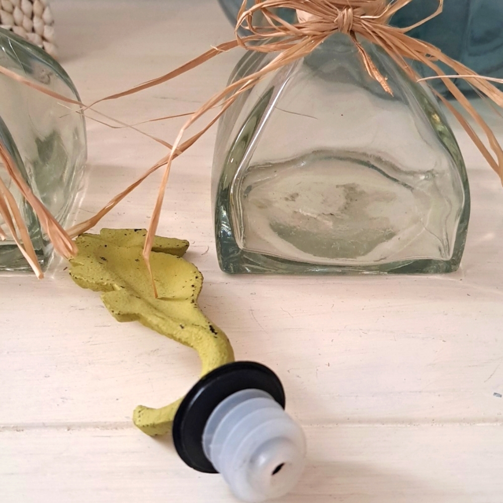 Seahorse Glass Bottles Trio - Picture 6 of 8